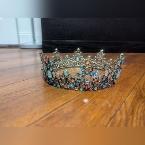Crown